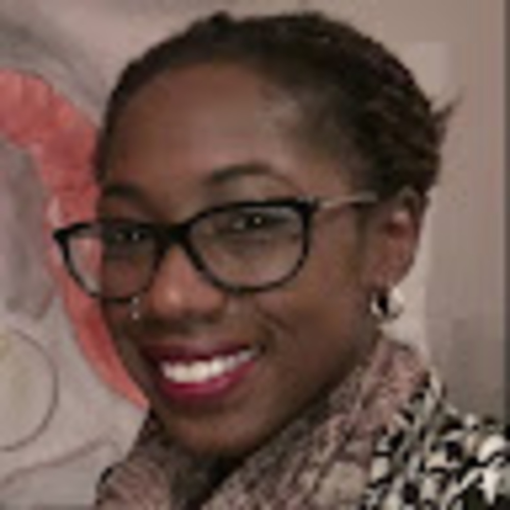 Meet your Posher, Dominique